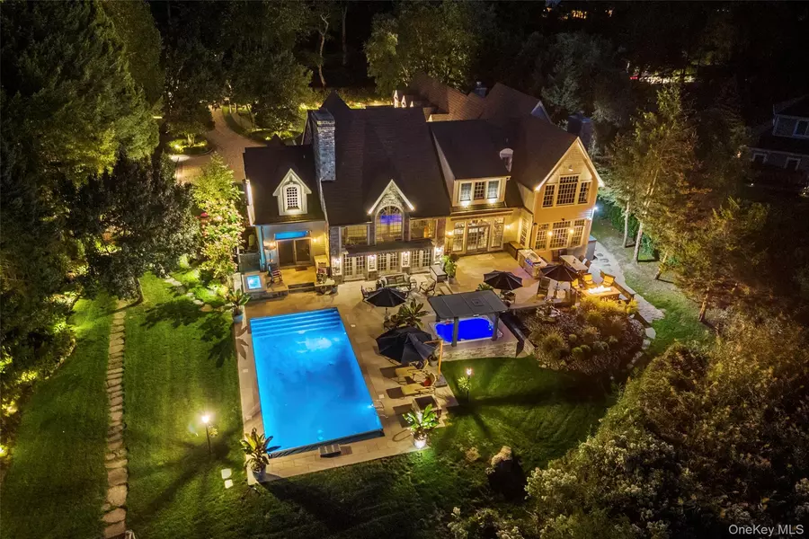 2 Pheasant RUN, Setauket, NY 11733