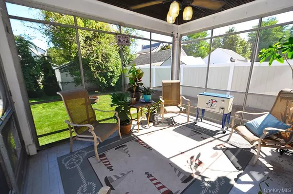 White Plains, NY 10606,54 Lincoln AVE