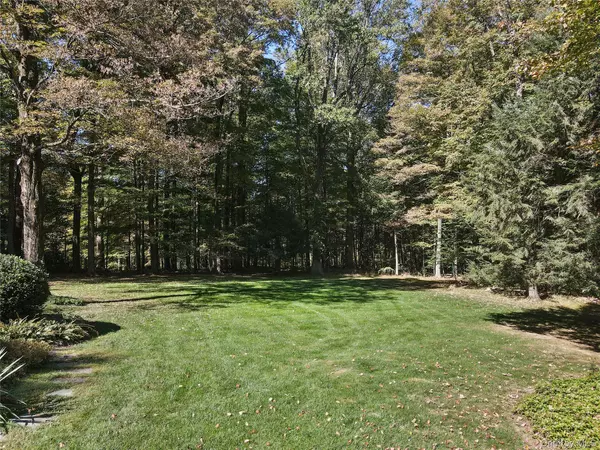 Armonk, NY 10504,34 Blair RD