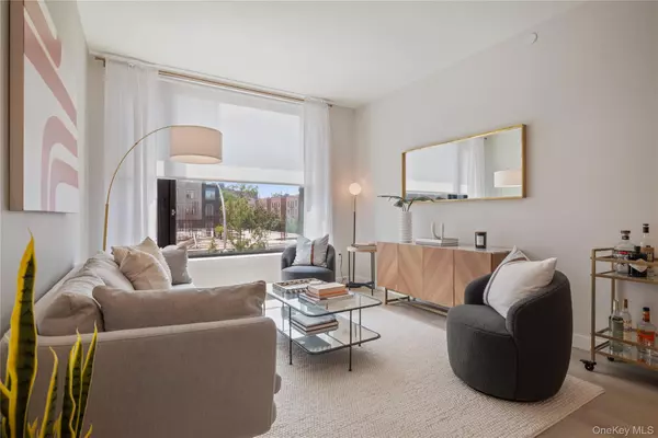 Jamaica, NY 11432,15310 Unit 915 88th AVE