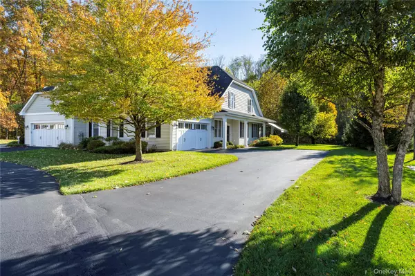 Cold Spring, NY 10516,5 Norwegian Wood