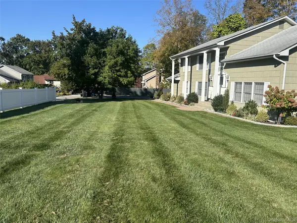 Yorktown Heights, NY 10598,2174 Crompond RD