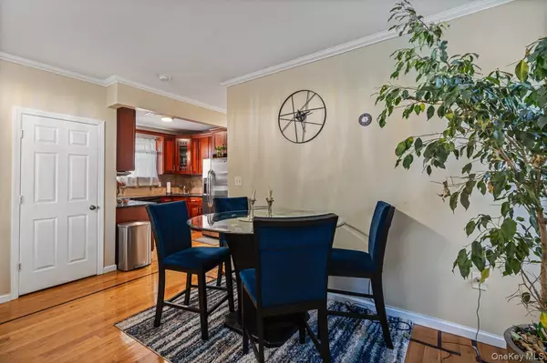 Jamaica, NY 11434,13012 178th ST