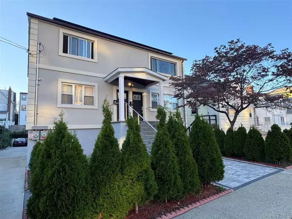 Pelham, NY 10803,27 4th AVE