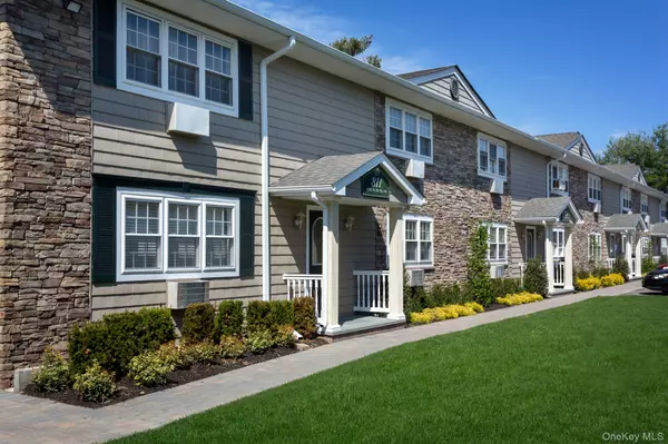 Deer Park, NY 11729,813 Long Island AVE #12A
