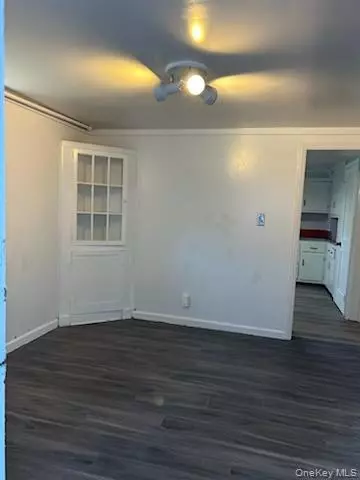 Port Washington, NY 11050,38 Linwood RD