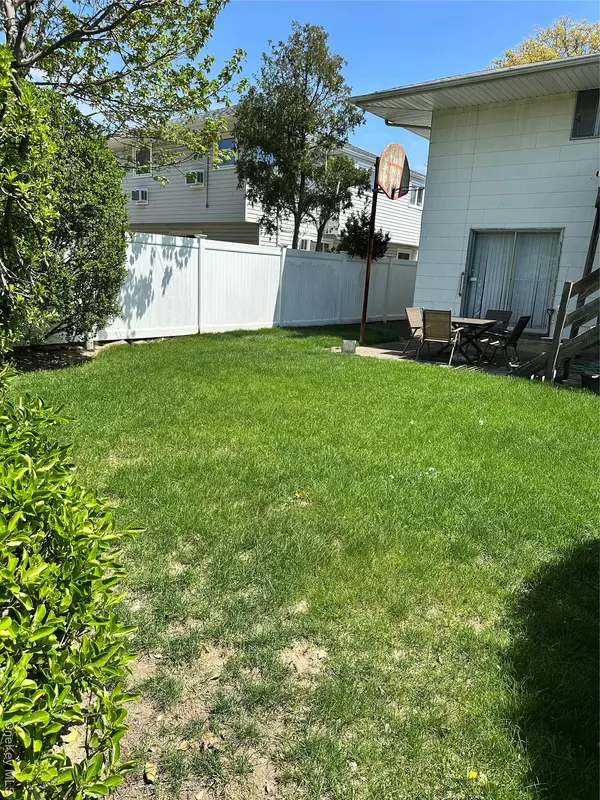 Baldwin, NY 11510,3128 Schreiber PL