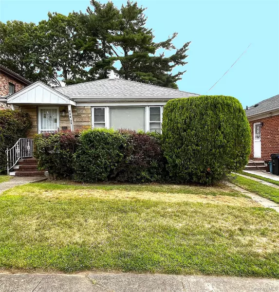 262-39 60th AVE, Little Neck, NY 11362