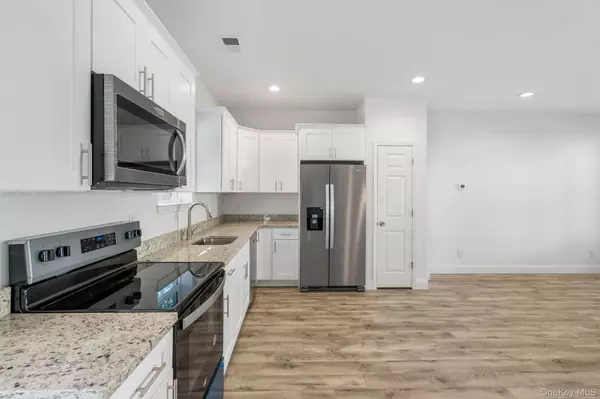 Walden, NY 12586,89 Orchard ST