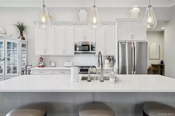 Cutchogue, NY 11935,32 Millstone LN