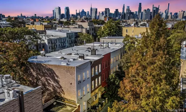 Brooklyn, NY 11222,37 Jewel ST