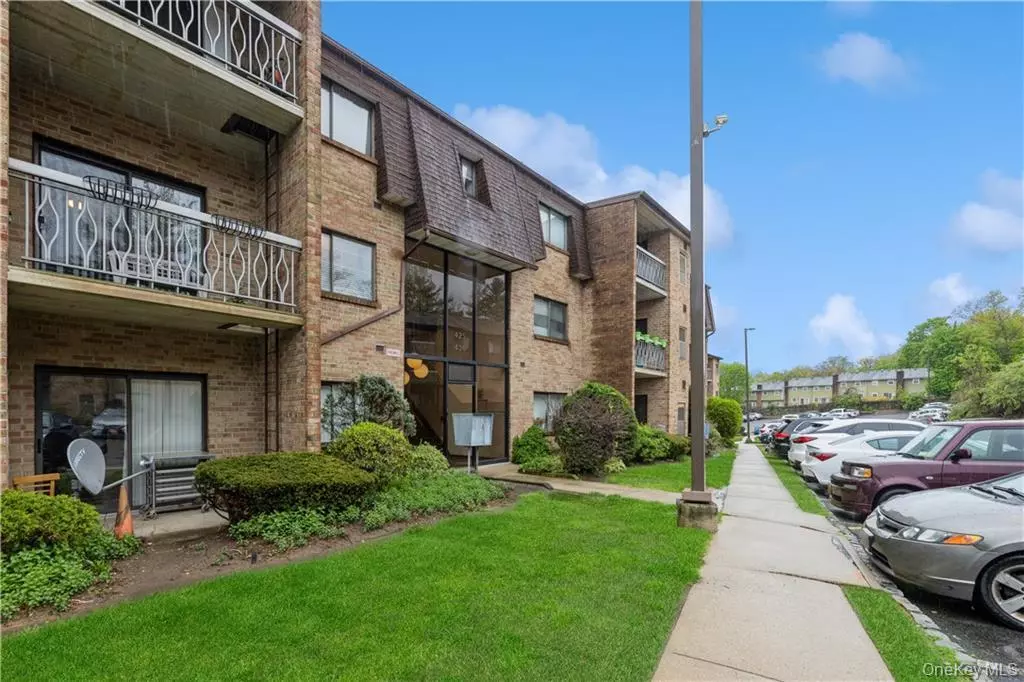 Spring Valley, NY 10977,429 Kennedy DR