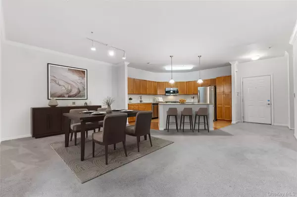 Stamford, CT 06902,850 E Main ST #322