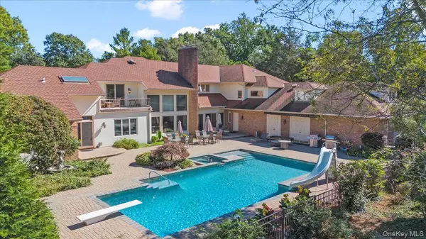 Old Brookville, NY 11545,12 Ridge CT