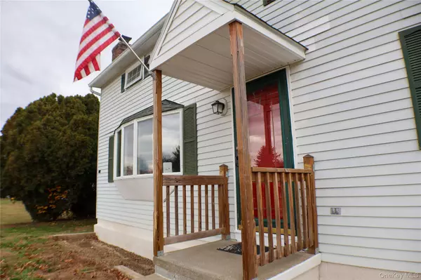 Hopewell Junction, NY 12533,45 Tina LN