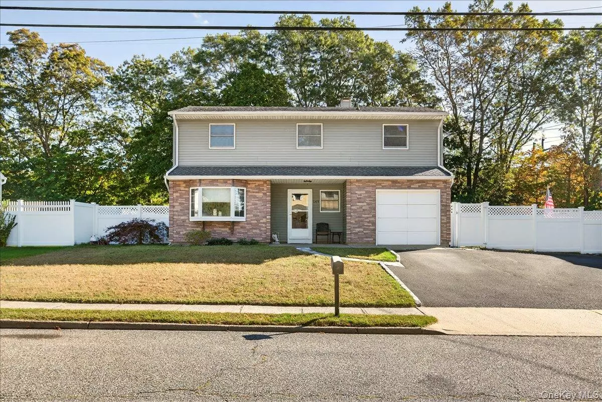 Holbrook, NY 11741,149 Avenue C