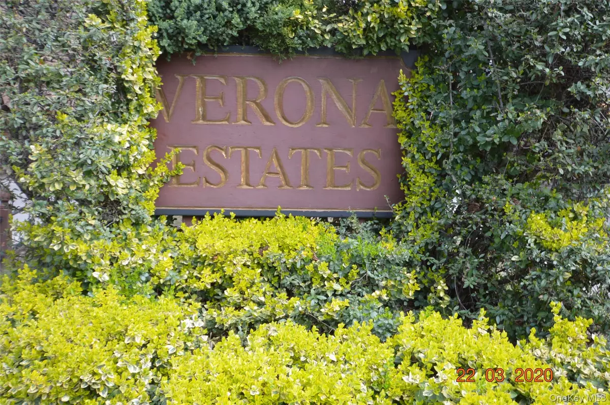 Forest Hills, NY 11375,65-45 Yellowstone BLVD #2B