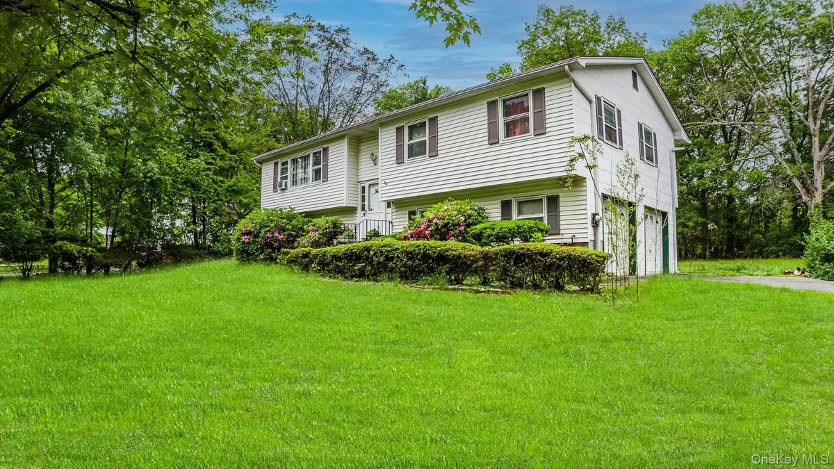 Bardonia, NY 10954,5 Catalpa CT