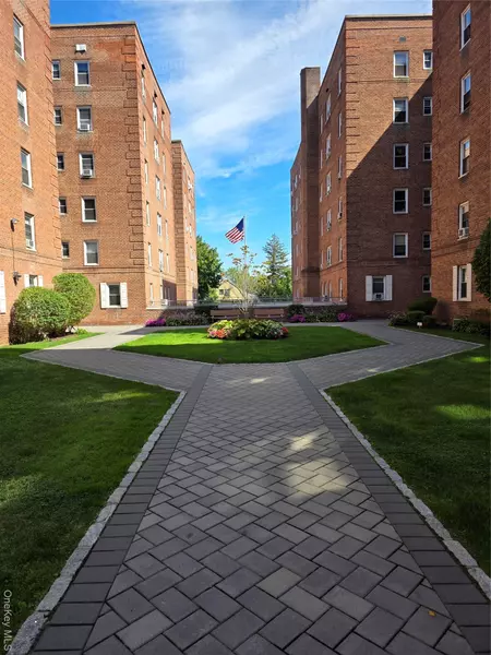 70 Locust AVE #B505, New Rochelle, NY 10801
