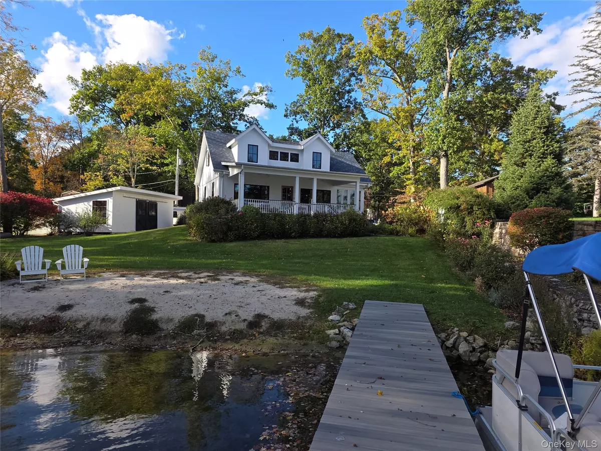 Hopewell Junction, NY 12533,33 Brook AVE