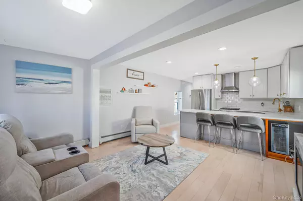 Freeport, NY 11520,252 Arthur ST