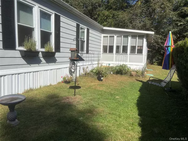 Aquebogue, NY 11931,44B Witt LN