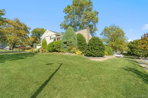 Farmingdale, NY 11735,1 Jerome DR