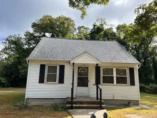 289 Jefferson, Mastic Beach, NY 11951