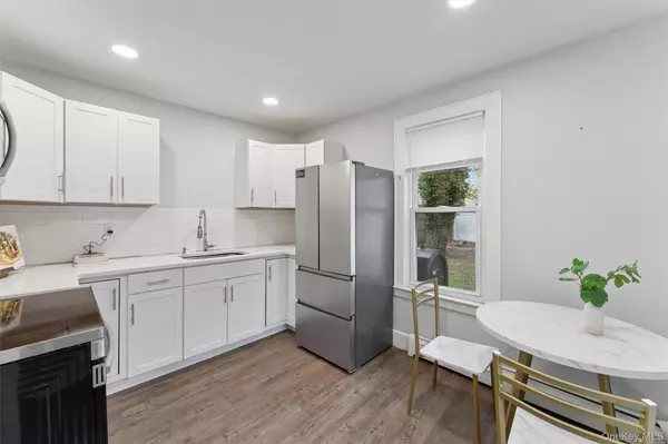 Mastic Beach, NY 11951,242 Bayview DR