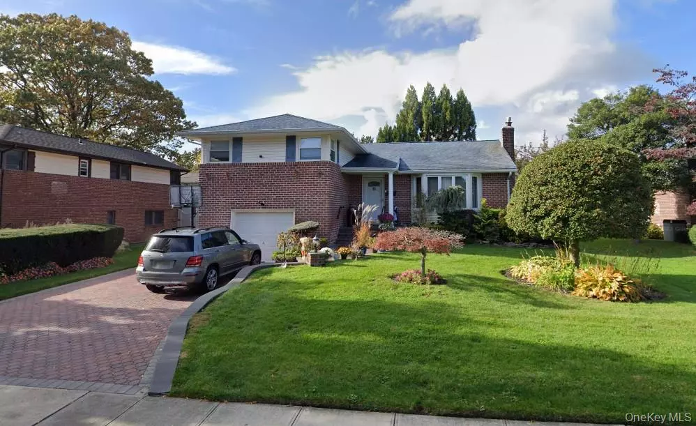 Jericho, NY 11590,23 Glen RD