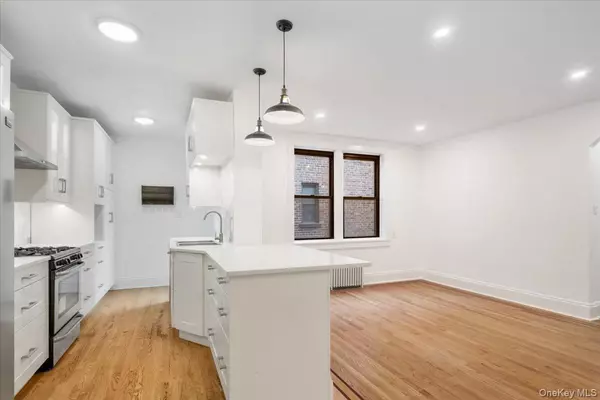 White Plains, NY 10601,30 Windsor TER #4J
