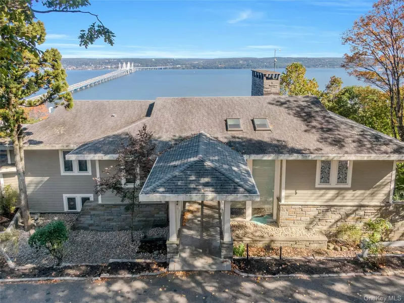 29 Tweed BLVD, Nyack, NY 10960