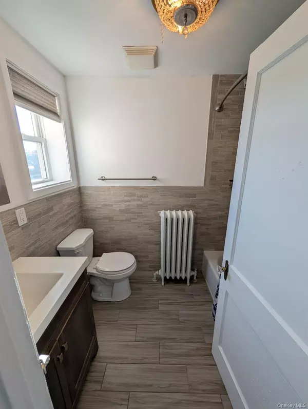 Farmingdale, NY 11735,392 Conklin ST