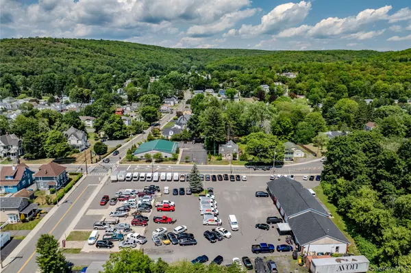 Port Jervis, NY 12771,73-77 Kingston AVE