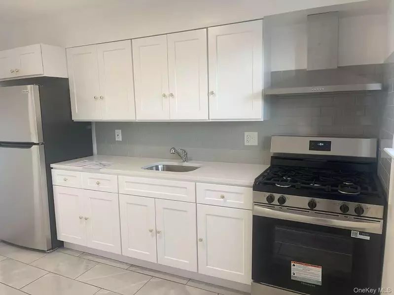 18-11 123rd ST #4F, College Point, NY 11356