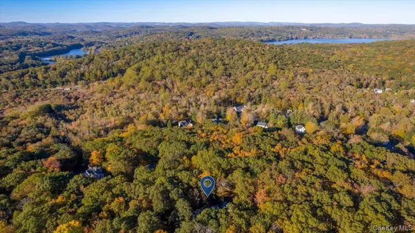 North Salem, NY 10560,39 Whittier Hills RD