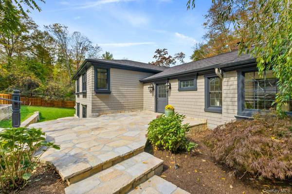 675 Quaker RD, Chappaqua, NY 10514