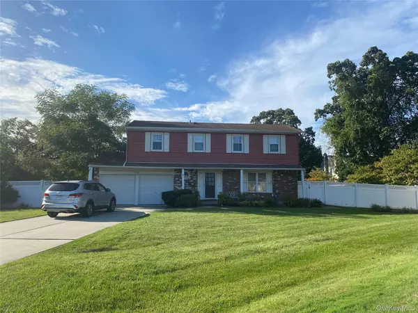 Amityville, NY 11701,31 Melody LN