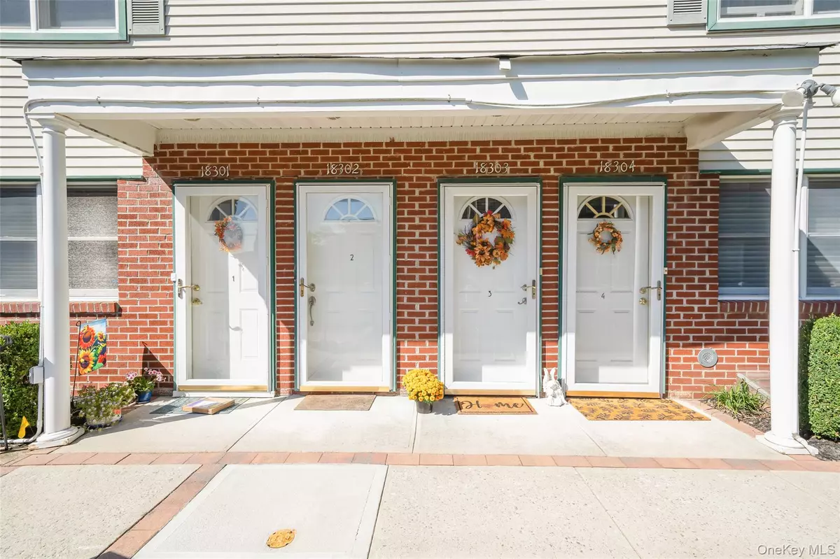 Lynbrook, NY 11563,183 Atlantic AVE #2