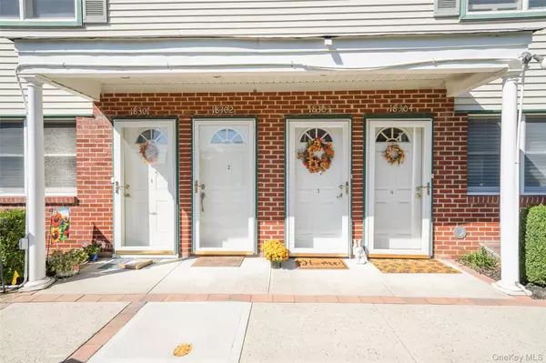Lynbrook, NY 11563,183 Atlantic AVE #2