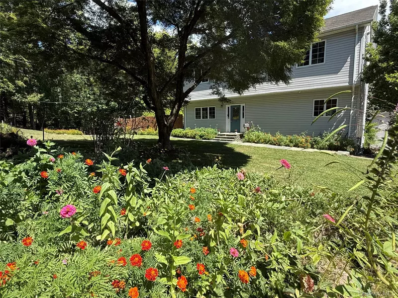 115 Greenbush RD, Tappan, NY 10983