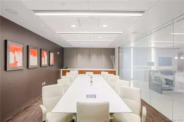 New York (manhattan), NY 10036,1140 6th AVE