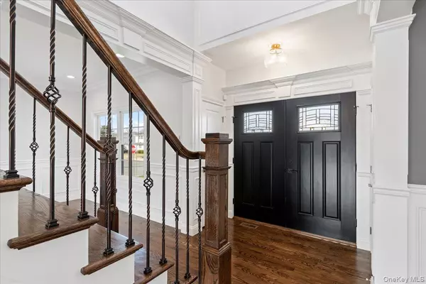 Massapequa, NY 11758,214 N Cedar