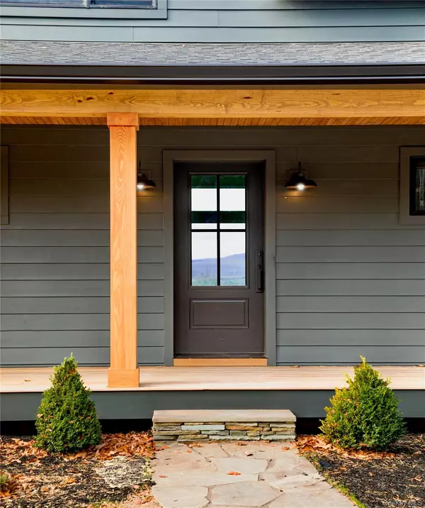 Pine Bush, NY 12566,368 Marl Road