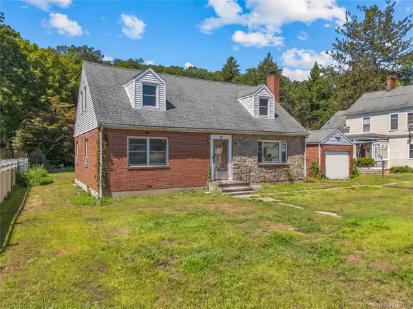 34 Old Bedford RD, Goldens Bridge, NY 10526