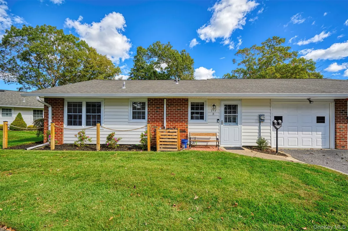 Ridge, NY 11961,173 Ventry CT