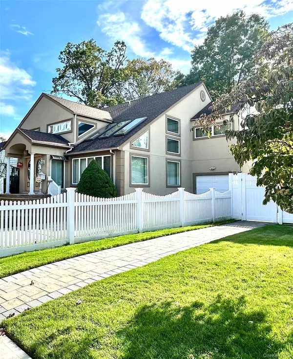 Franklin Square, NY 11010,1027 Windermere RD