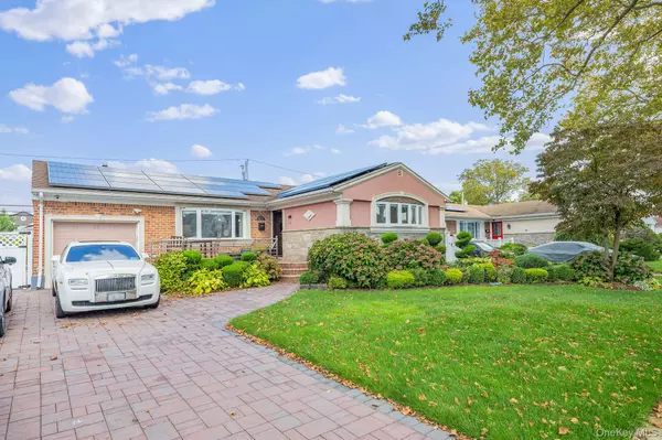 2282 Baylis AVE, Elmont, NY 11003