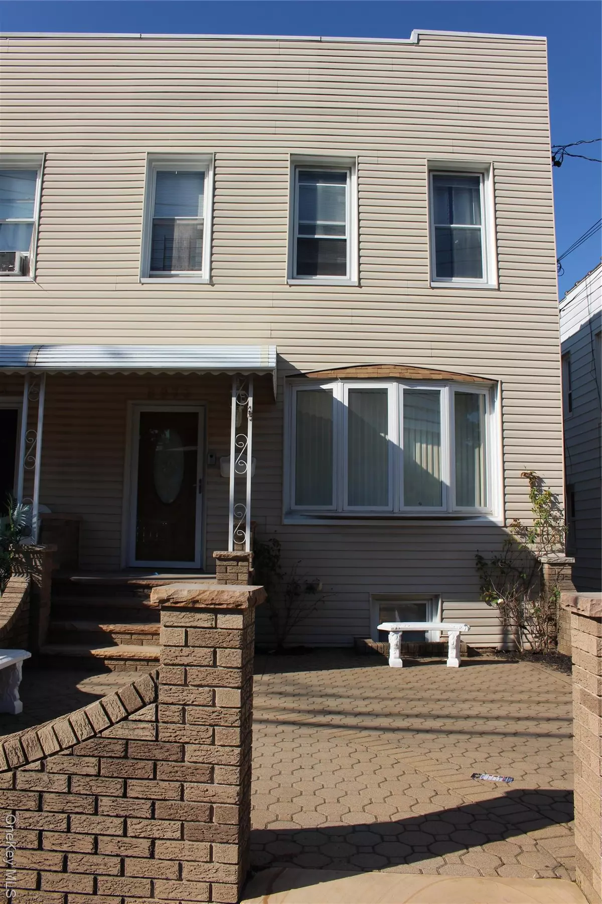 Bronx, NY 10465,2973 Harding AVE