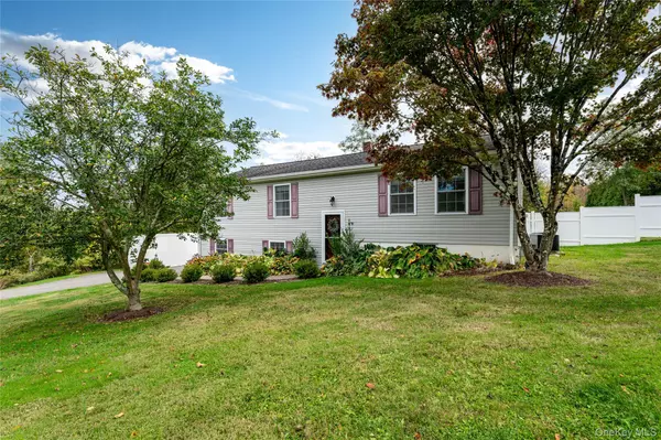 495 Mooney Hill RD, Patterson, NY 12563